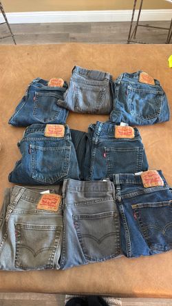 Levi’s 8 pairs