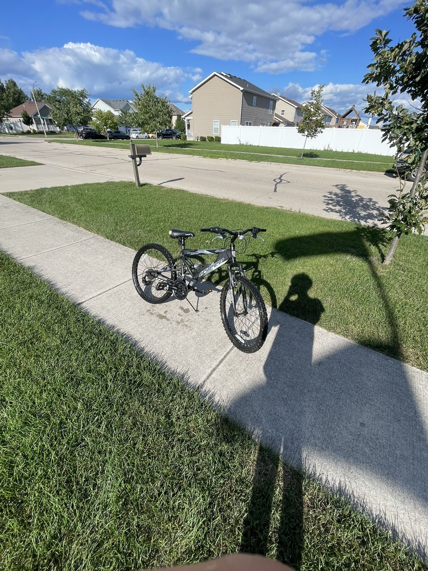 24 Havoc Hyper Bike