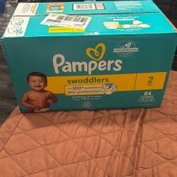 Pampers 