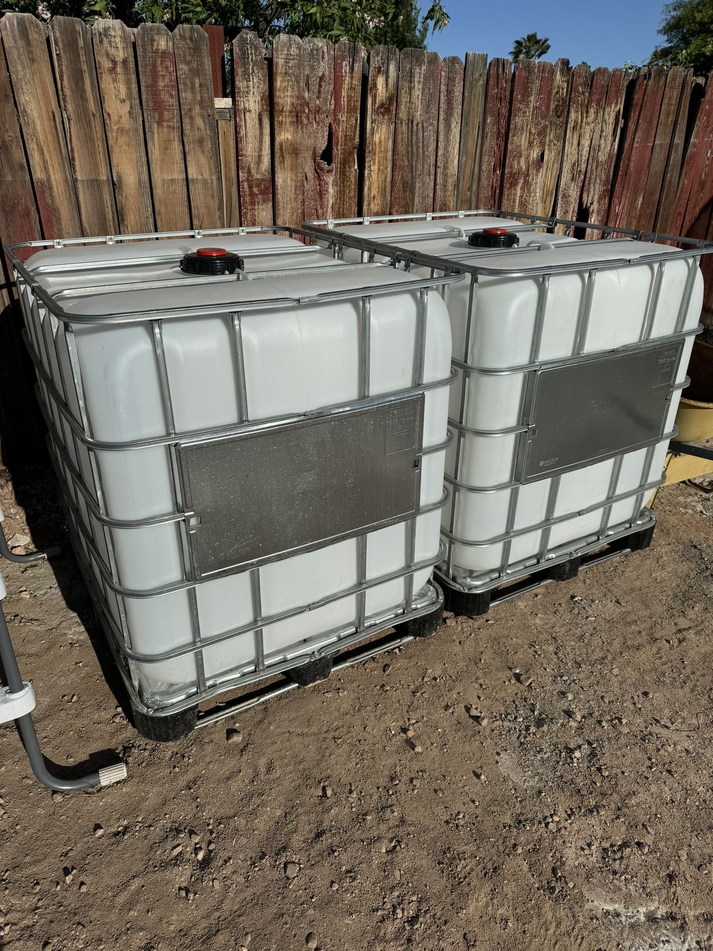 Two IBC Totes 275 Galllons. Only $140 TOTAL.
