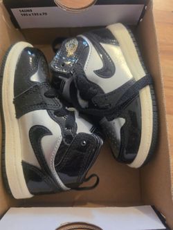 Baby Jordan size 6c (LAKE Elsinore CA)