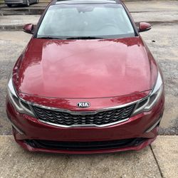 2019 KIA Optima