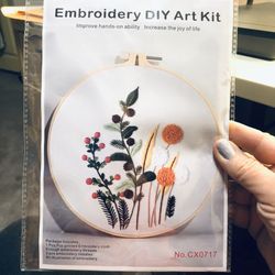 Embroidery Kit - New 
