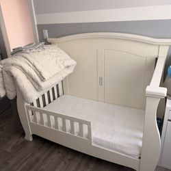 Baby Dream Crib Furniture W/ Extra Rail 