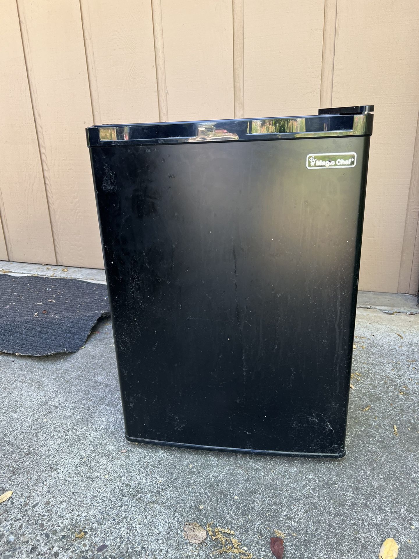 Mini Fridge