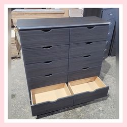 Ten drawers dresser