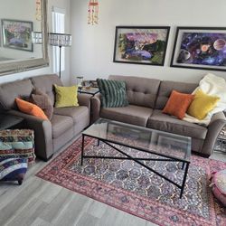 **5 Piece Living Room**