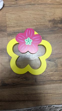 Decorative flower
