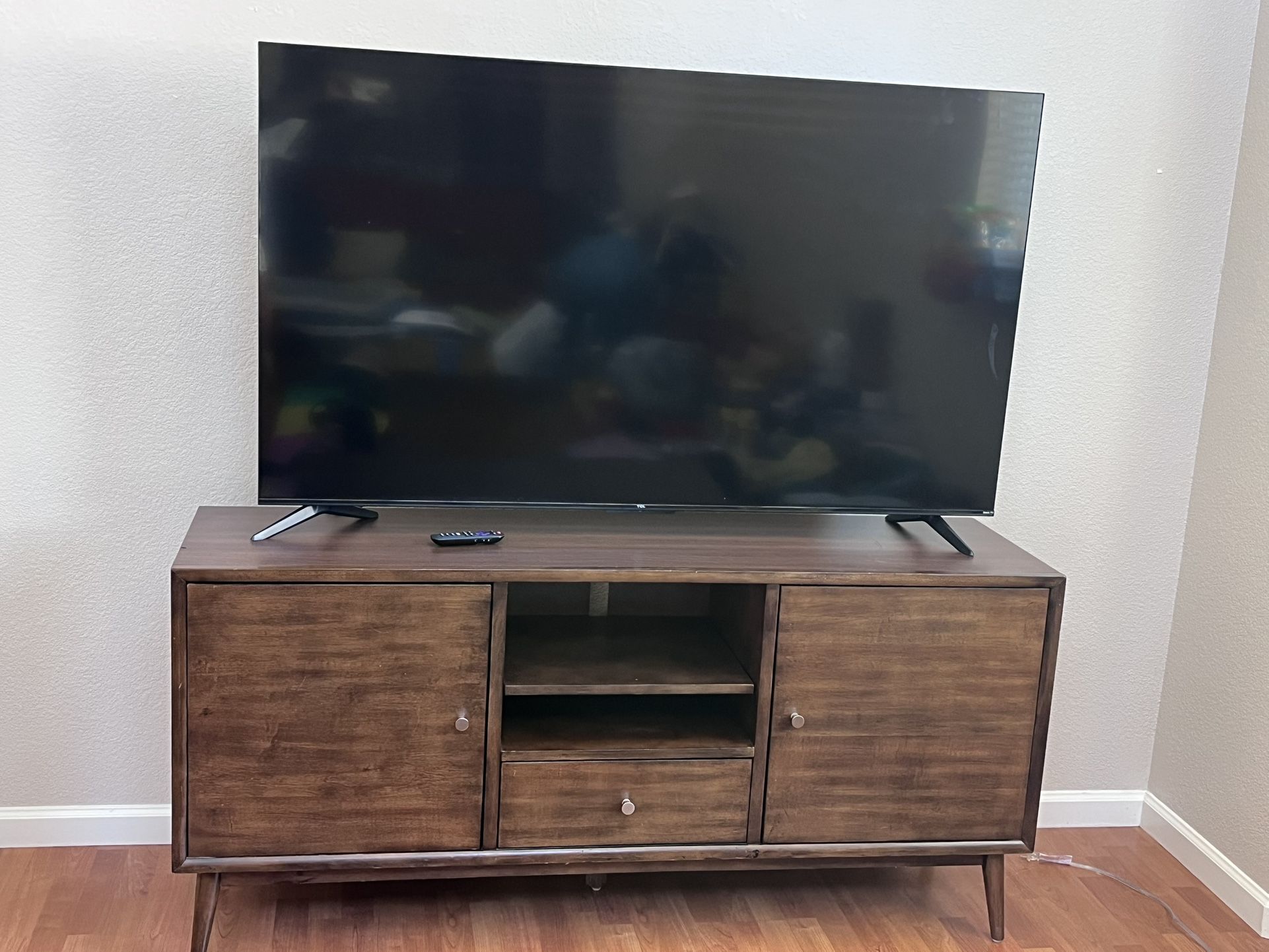 65" Roku TV