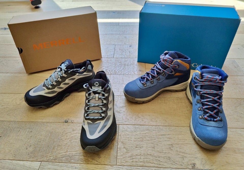 New Women's hiking boots