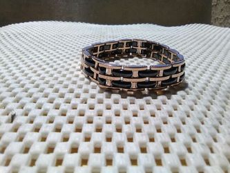 Stainless steel bracelet