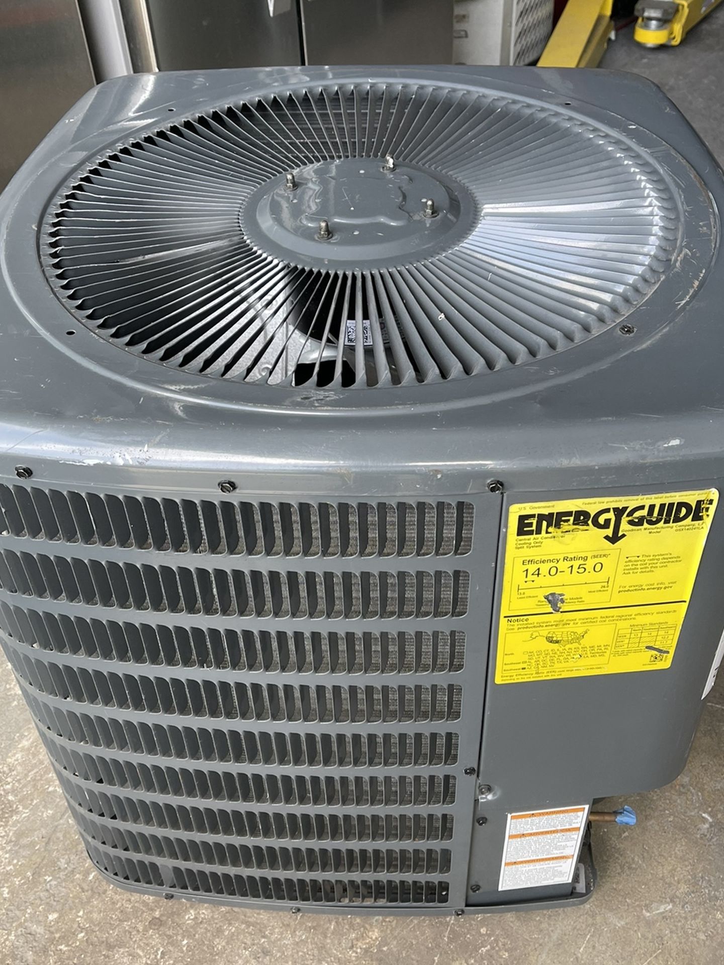 2.0 TON GOODMAN CONDENSER 2016 14 SEER 410A for Sale in Pembroke Pines