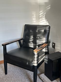 Accent black arm chair