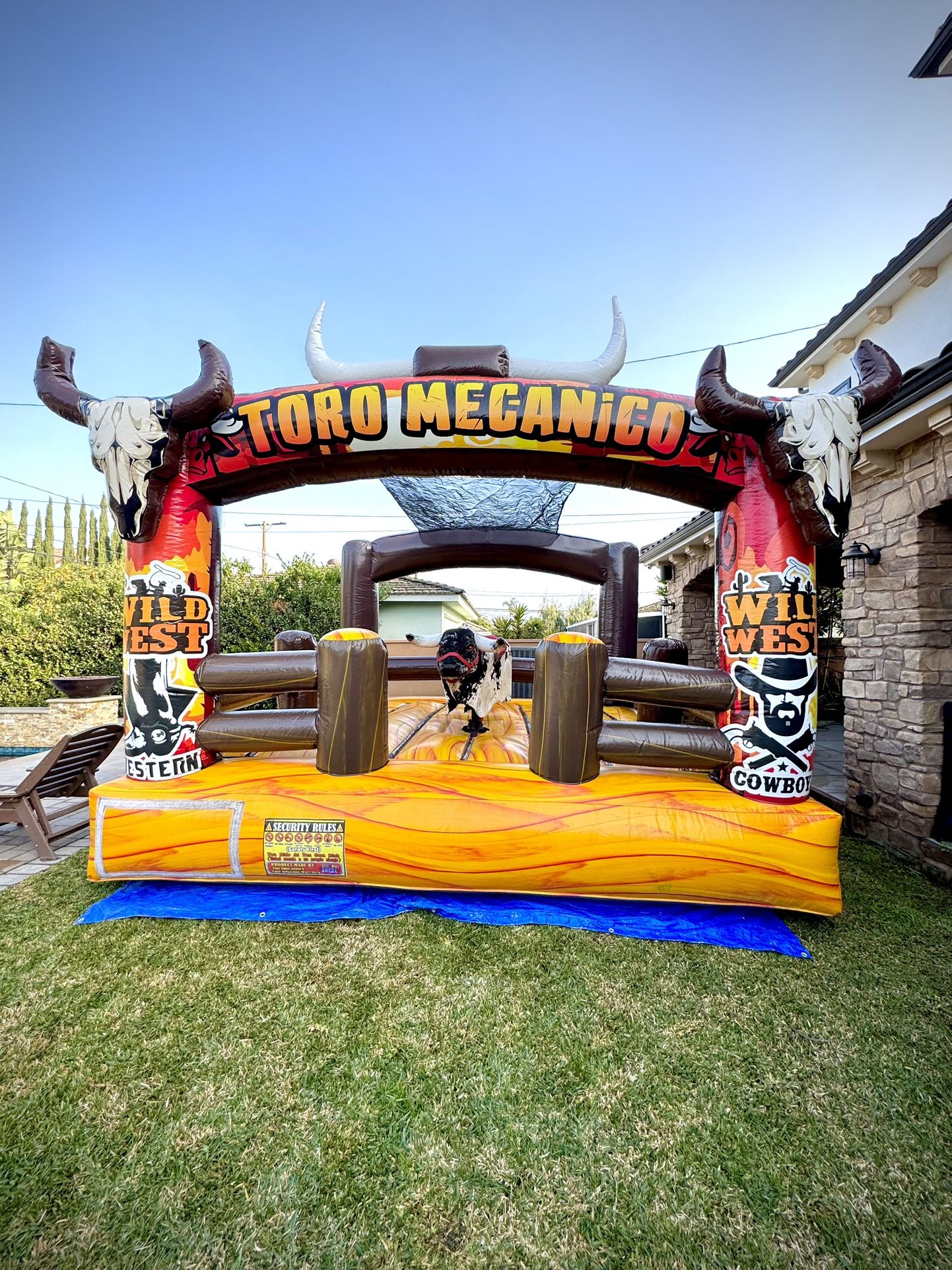 Vendo Jumpers De Toro Mecánico