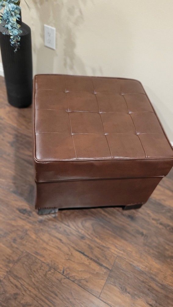 Square storage ottoman brown faux leather