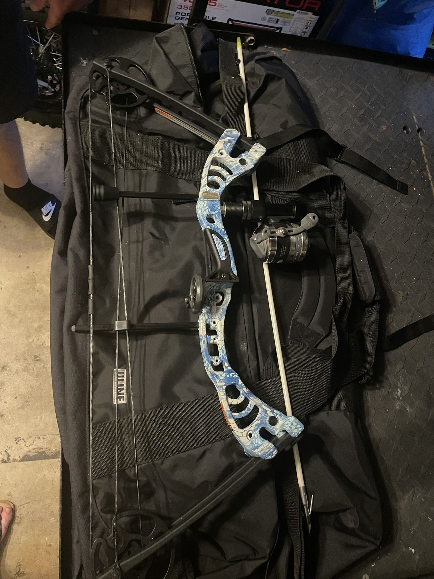 Typhon Bow fishing