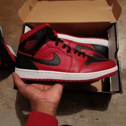 Jordan 1 Reverse Bred