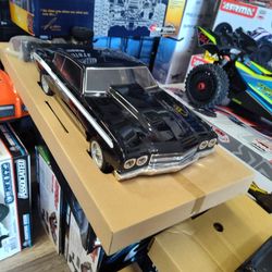 Losi Chevy Chevelle Drag Racing Car Brushless Electric Including Remote Battery And A Charger
