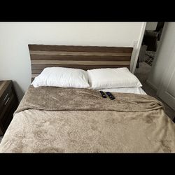 Queen Size Bedroom Set 