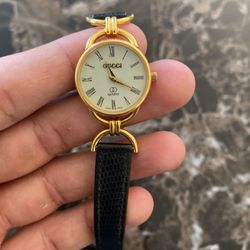 Vintage Gucci Ladies Watch Antique Gold