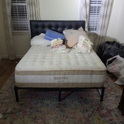 Bed Queen Size With Metal Frame 