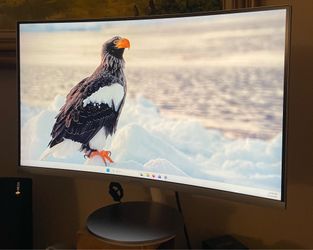27” Curved Samsung Monitor with power supply