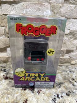 Super Impulse Tiny Arcade Frogger Handheld Miniature Electronic Game 4 inches