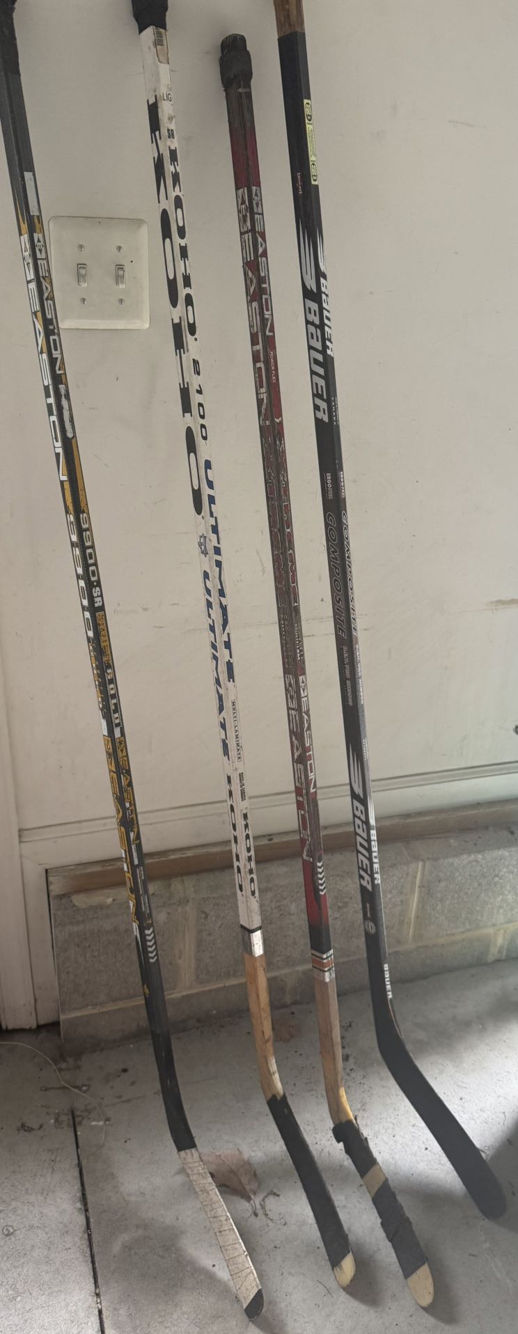 Left Handed Hockey Sticks