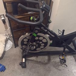 SPIN BIKE - MARCY REVOLUTION 