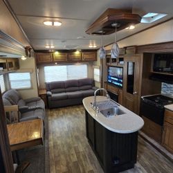 Rv Travel Motor Home 5th Wheel 30ft 