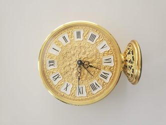Rare Vintage 1930-1960's French Jaeger LeCoultre Co. Filigree Desk Clock