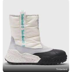 Timberland Women’s Size 8 Insulated Waterproof Snow Boots - Brand New