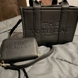 Marc Jacobs Tore Bag & Wallet