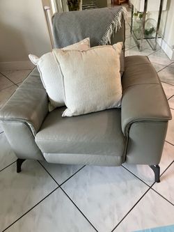 Leather Sofa Set