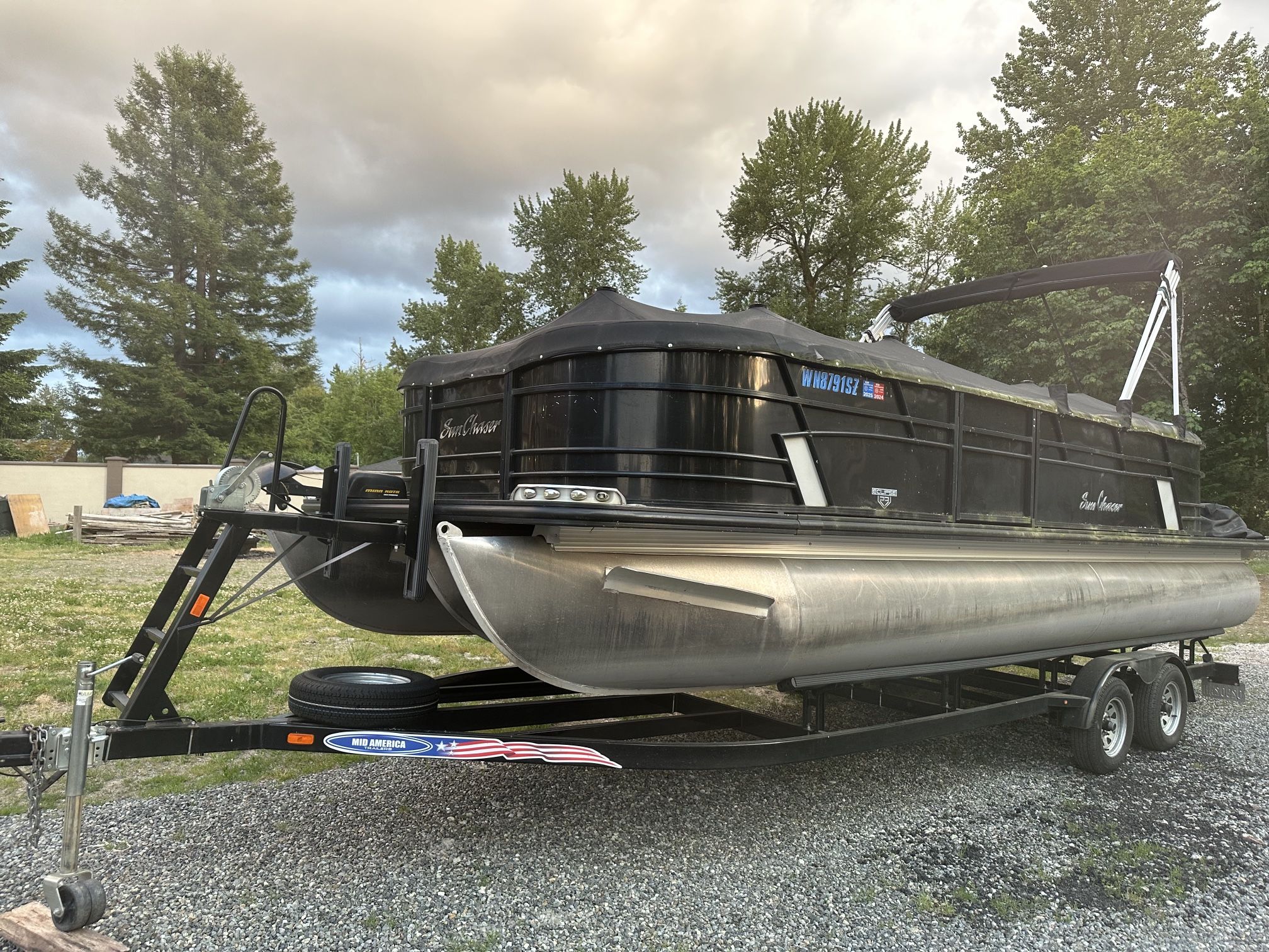 2018 Sunchaser Pontoon 