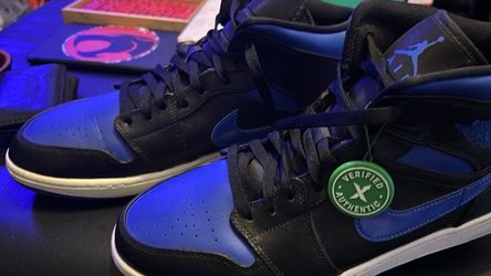 Air Jordan 1 Mid Royal Blue Black