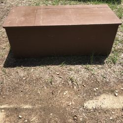    Wooden Tool Box 