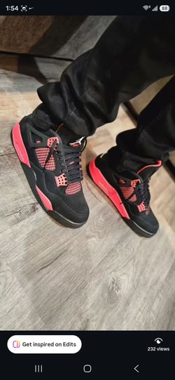 JORDAN 4