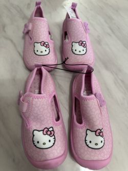 Hello Kitty Water Shoes