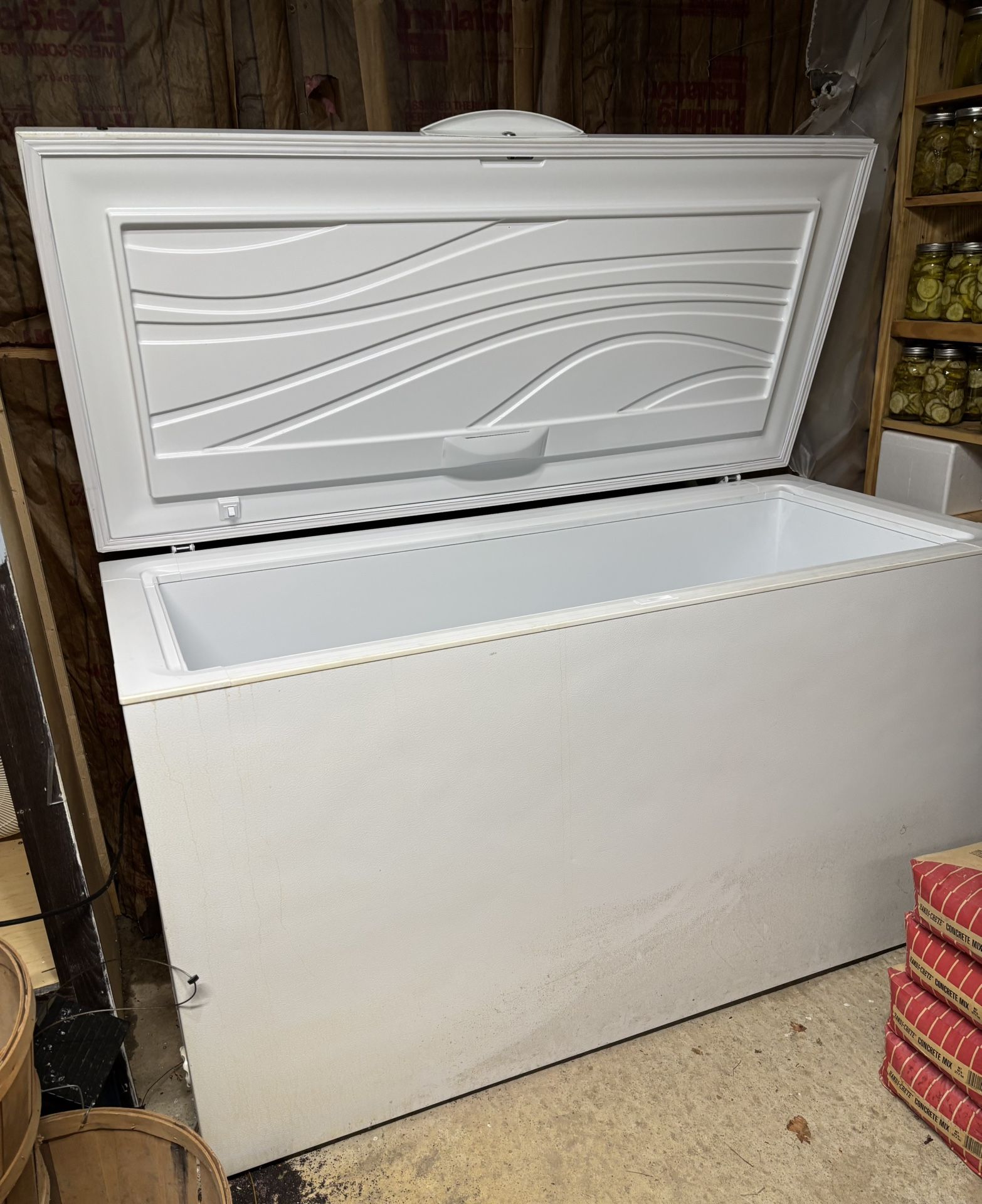 17 Cu. Ft. chest freezer
