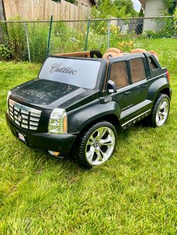 Power Wheels Cadillac Escalade EXT 12V