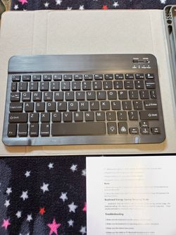 Wirless table keyboard case