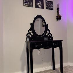 Black Vanity