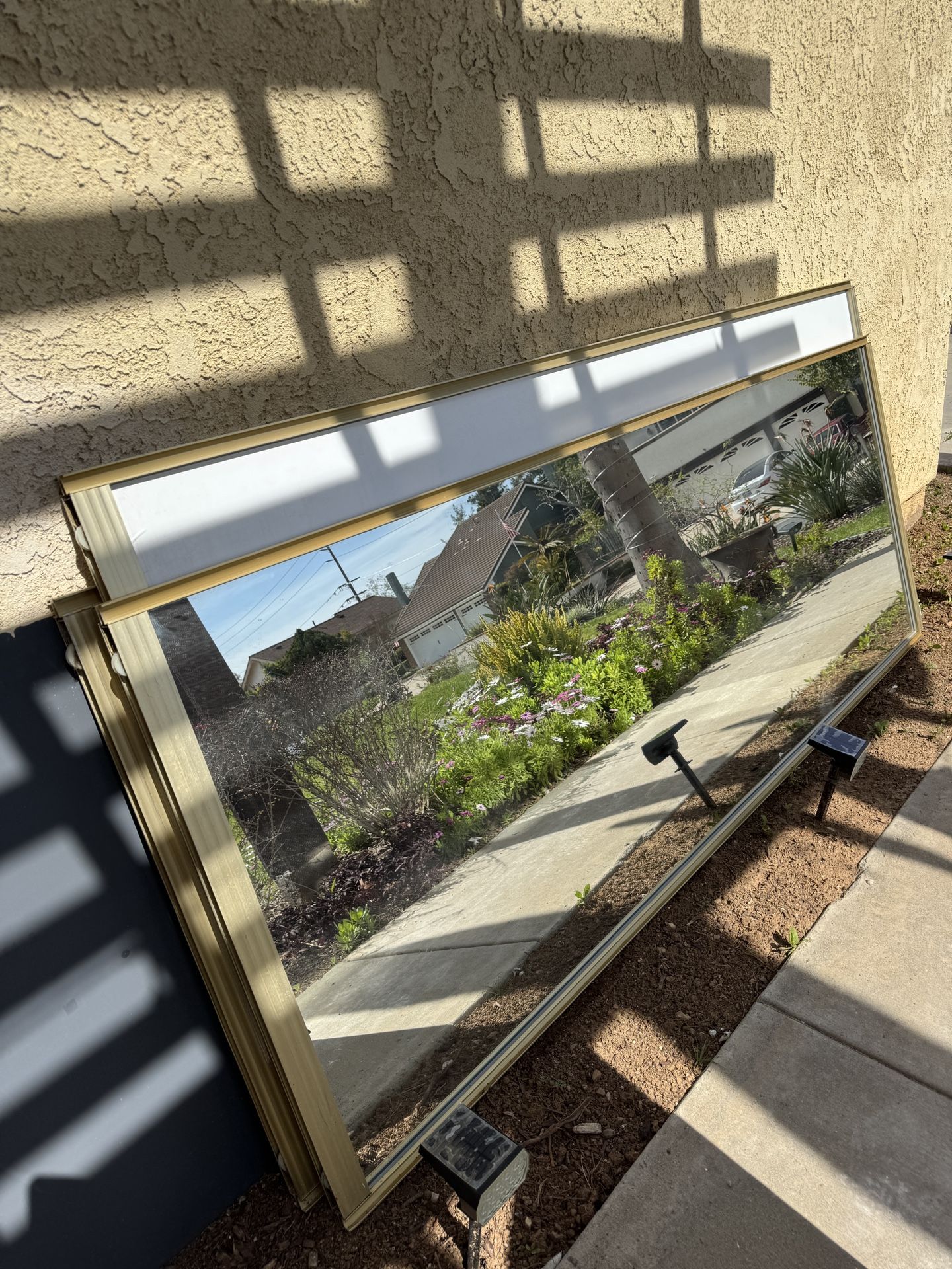 A Pair Of Mirro Sliding Doors, No Damage