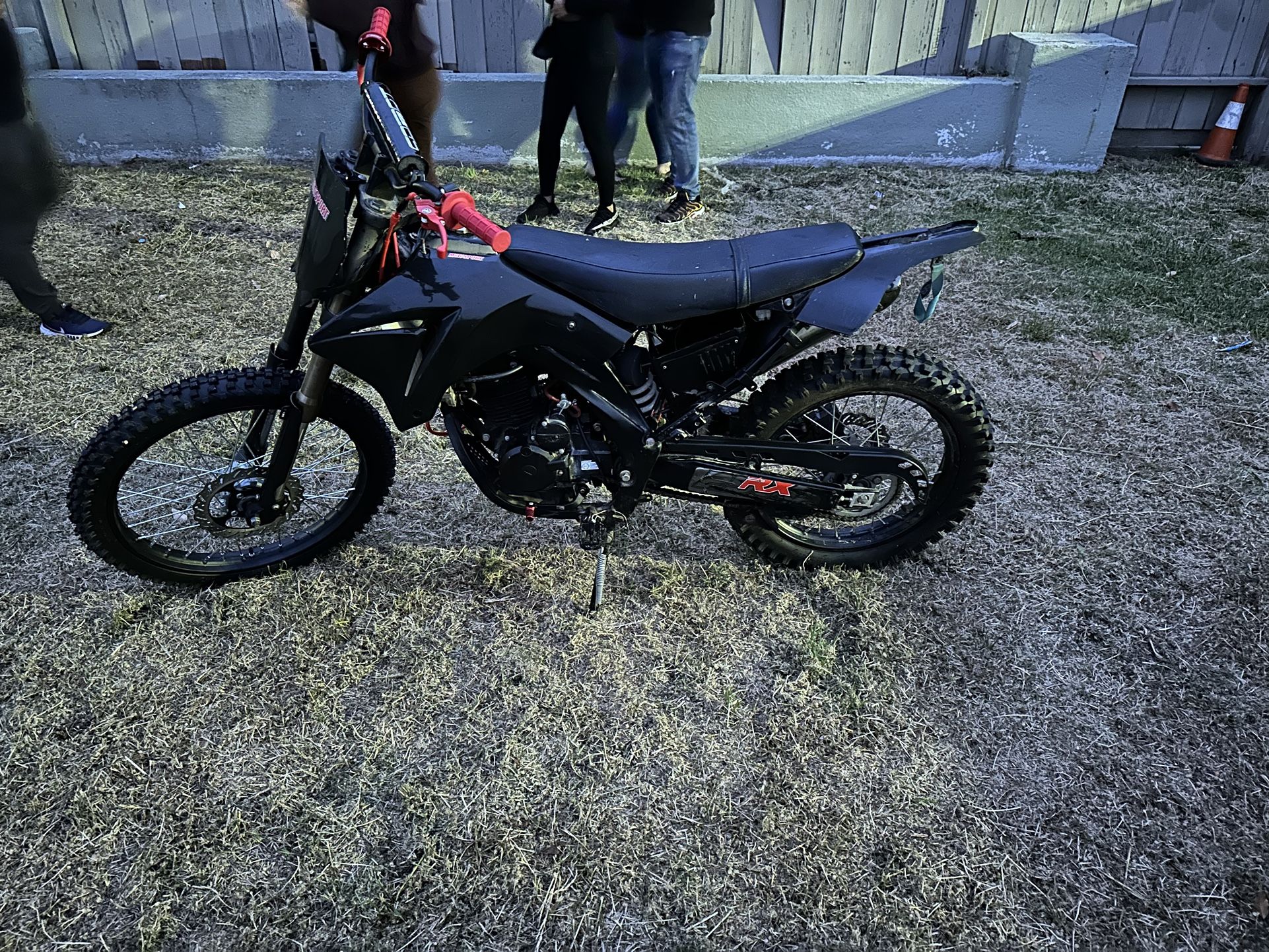 apollo 250rx dirt bike