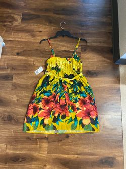 Forever 21 brand Tropical Floral Sundress with Tie Waist