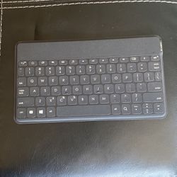 Logitech Keys To Go Ultra Portable Keyboard With Smartphone Stand (Android & Windows)
