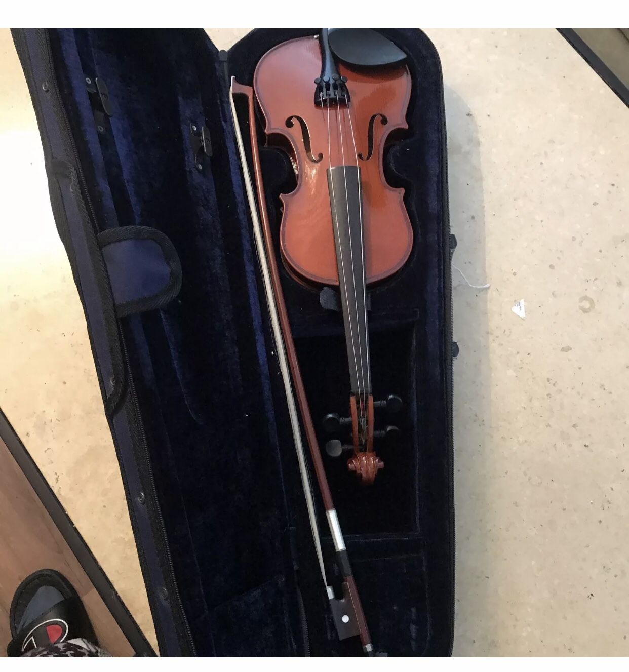 violin with case and accessories
