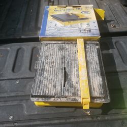 4in CERAMIC TILE WET SAW