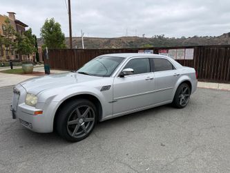 2010 Chrysler 300